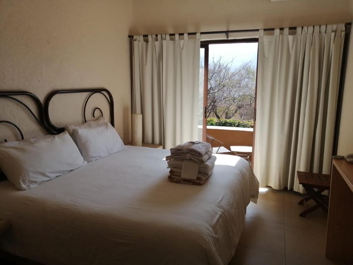 טפוזטלן Hostal De La Luz - Spa Holistic Resort מראה חיצוני תמונה