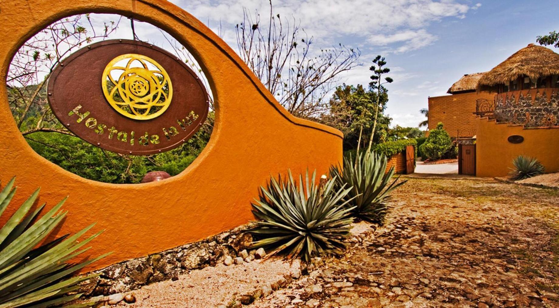 טפוזטלן Hostal De La Luz - Spa Holistic Resort מראה חיצוני תמונה