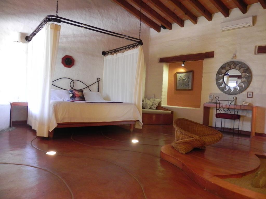 טפוזטלן Hostal De La Luz - Spa Holistic Resort מראה חיצוני תמונה